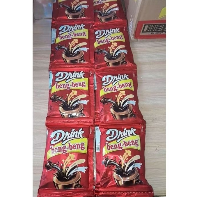 

Beng Beng drink minuman coklat 1 renteng isi 10 sachet
