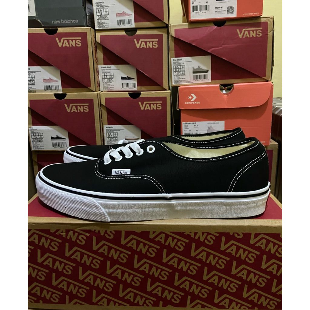Vans Authentic Black White Resmi Navya & Gmg