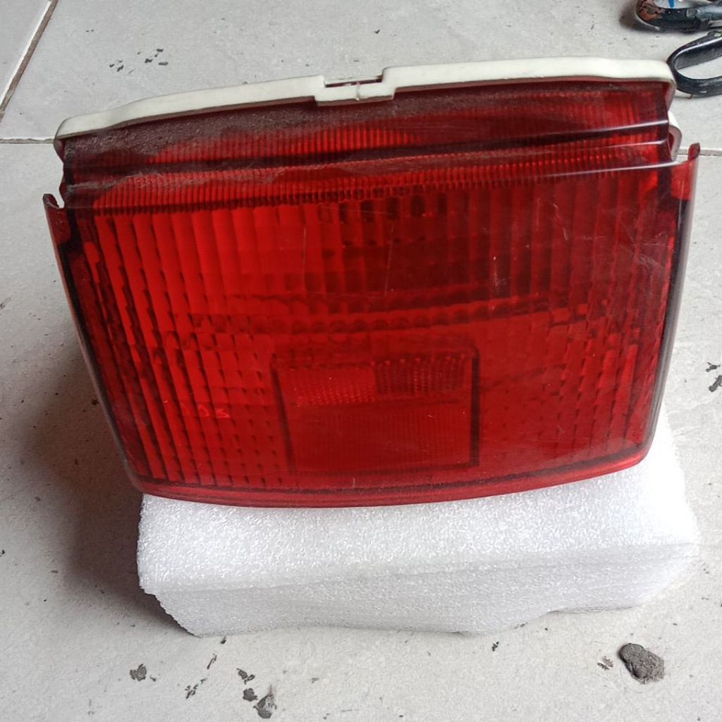 lampu stop belakang glpro