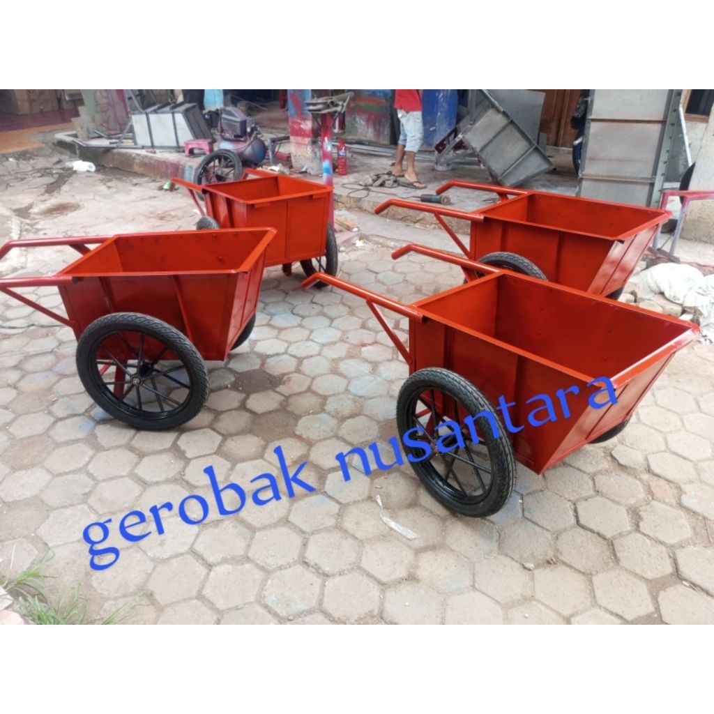 gerobak besi cor / gerobak pasir serbaguna