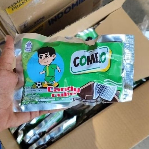 

MILO LOCAS COMELLO CUBE ISI 50 PCS permen coklat cube