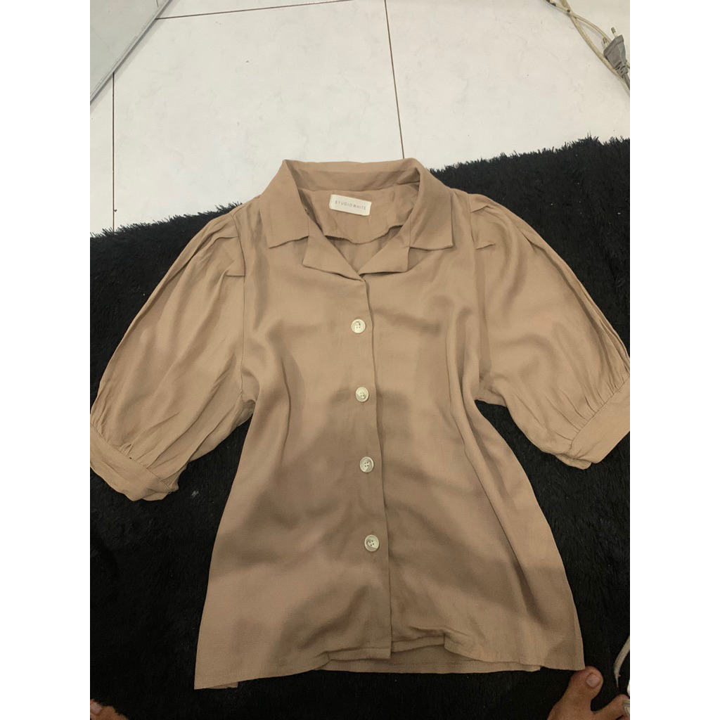 Preloved blouse coklat