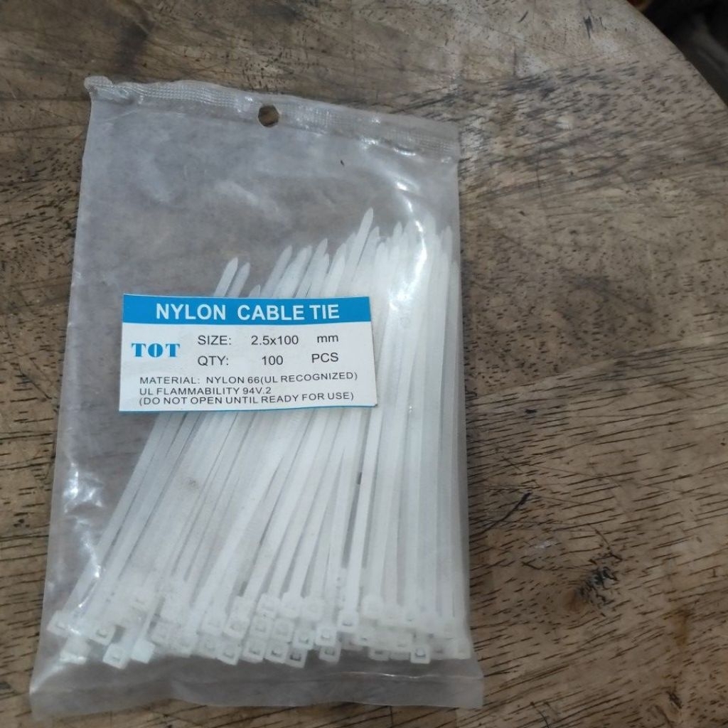 

Kabelties Putih 2,5 10 CM