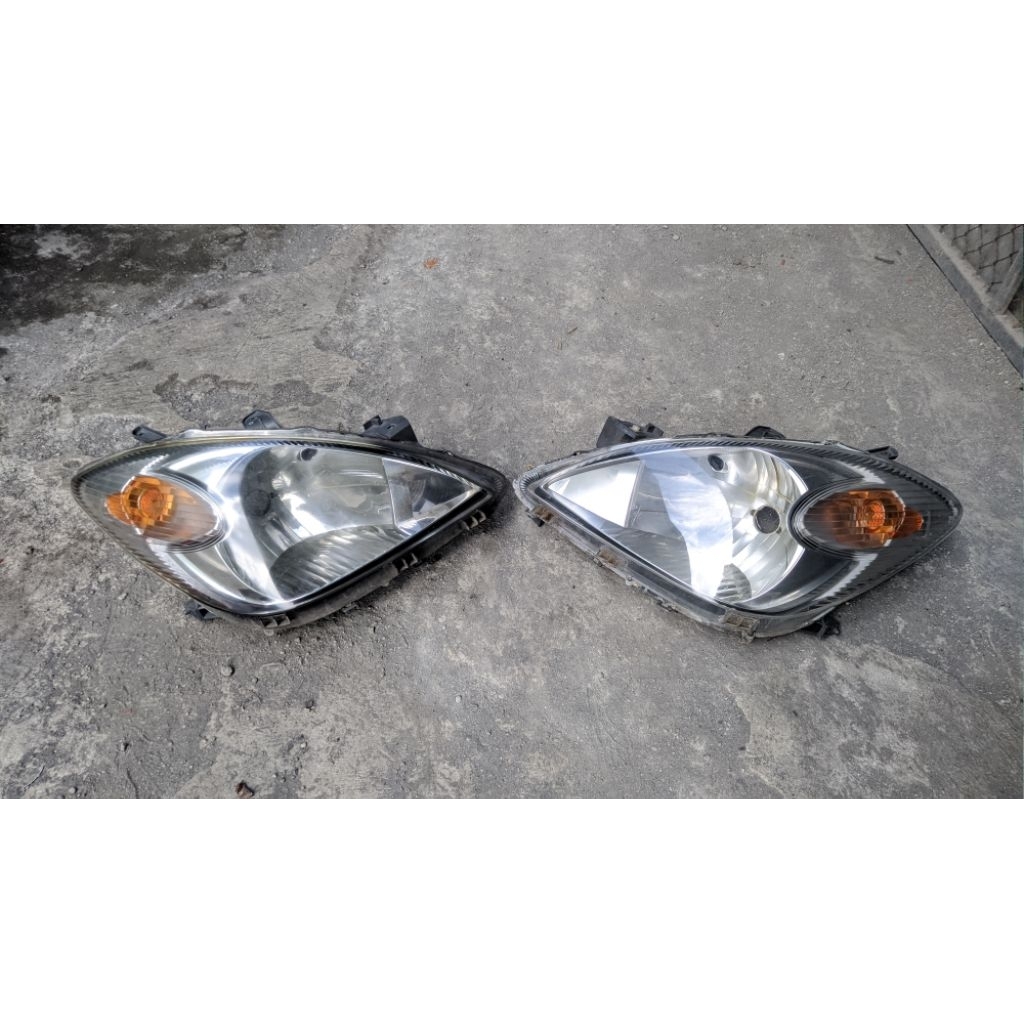 headlamp avanza xenia 2006-2011 original