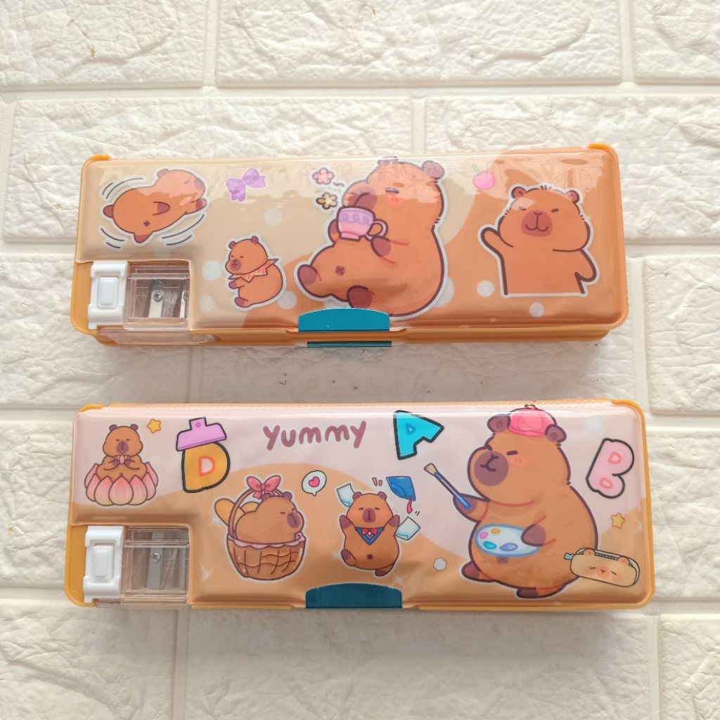 

INDAH JAYA STORE | TEMPAT KOTAK PENSIL ALAT TULIS MAGNET + RAUTAN CAPYBARA