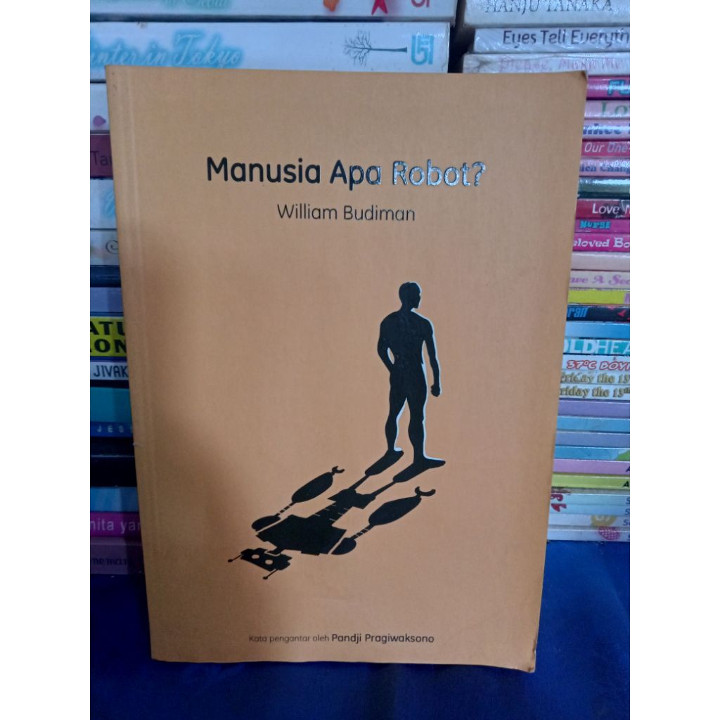 BUKU MANUSIA APA ROBOT ?