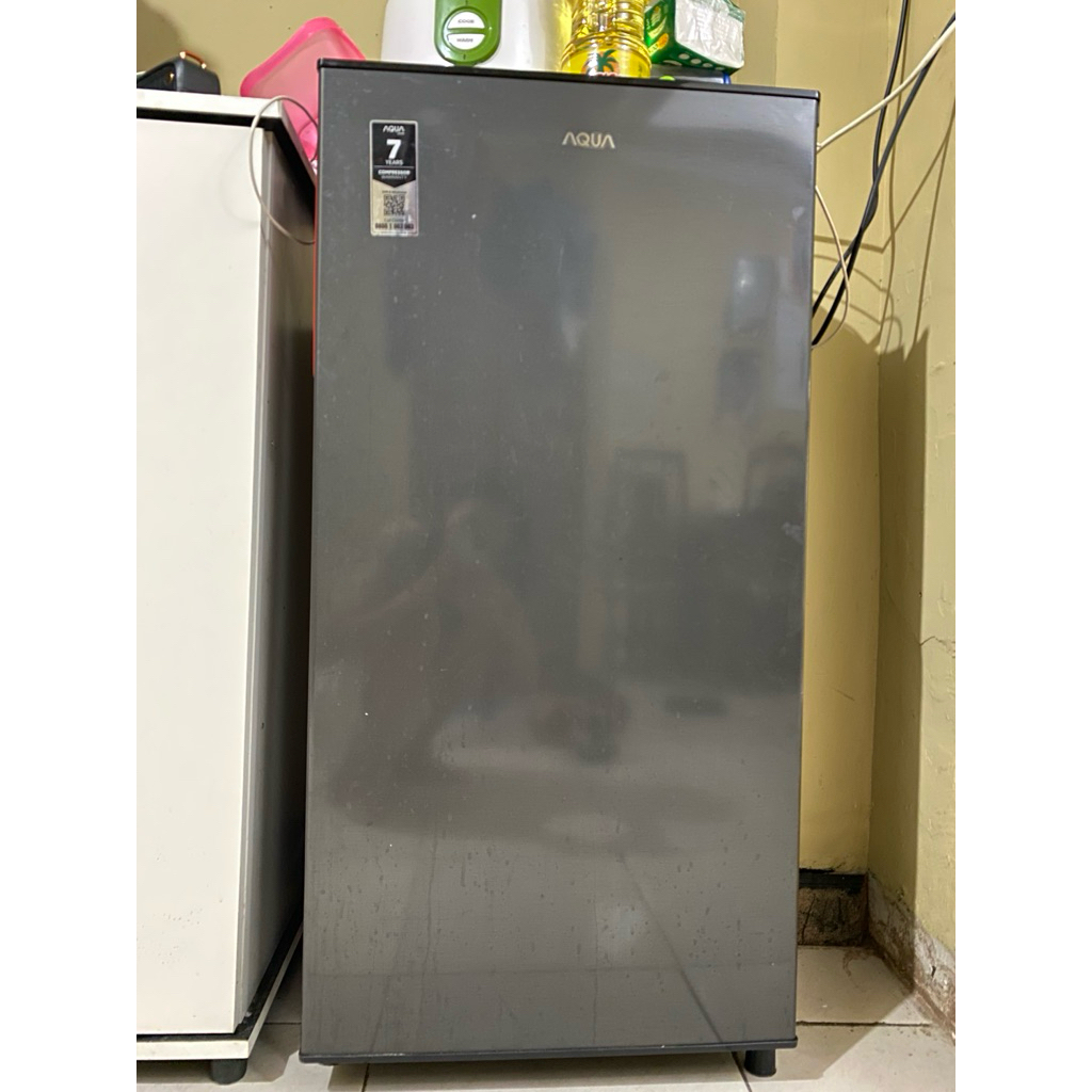 kulkas aqua pemakaian 2 tahun minus freon habis service sendiri