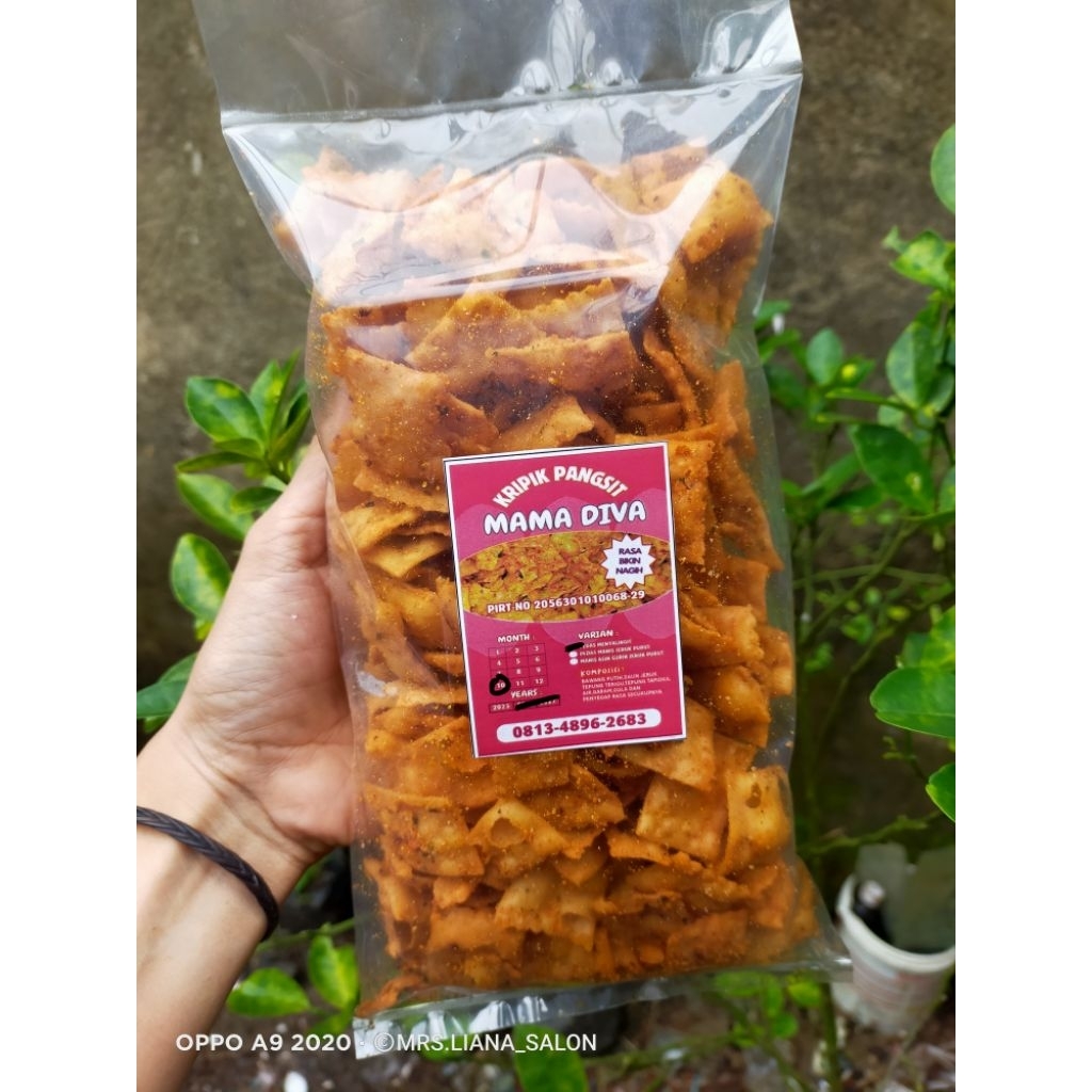 

Keripik Pangsit MAMA DIVA