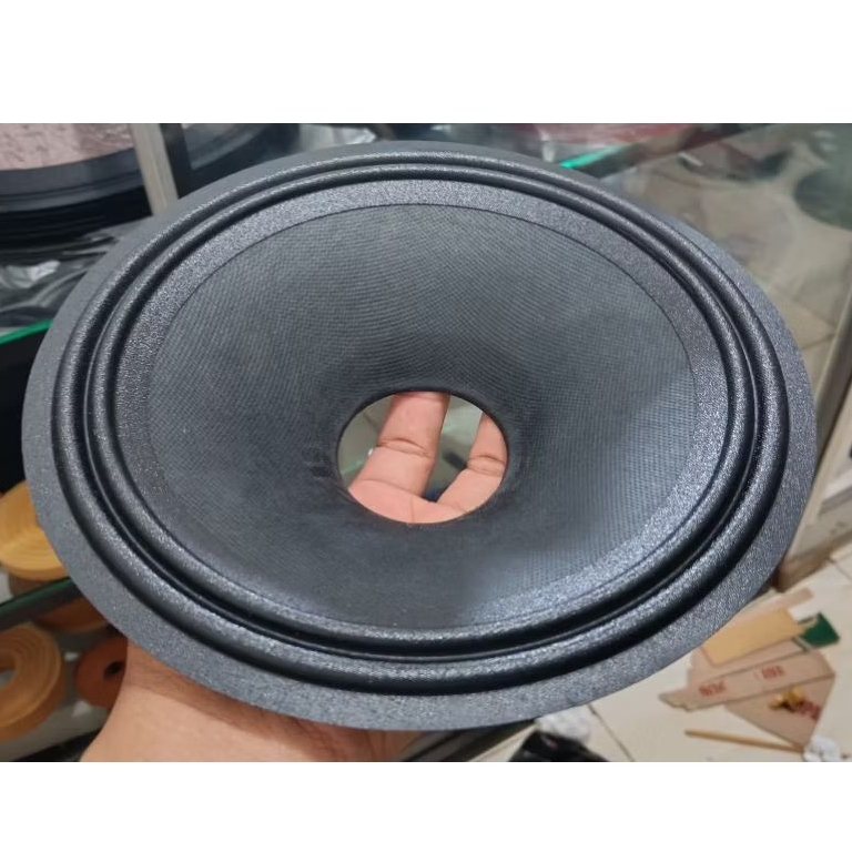 Conus daun speaker 8inch middle fabulus  lubang 5cm import