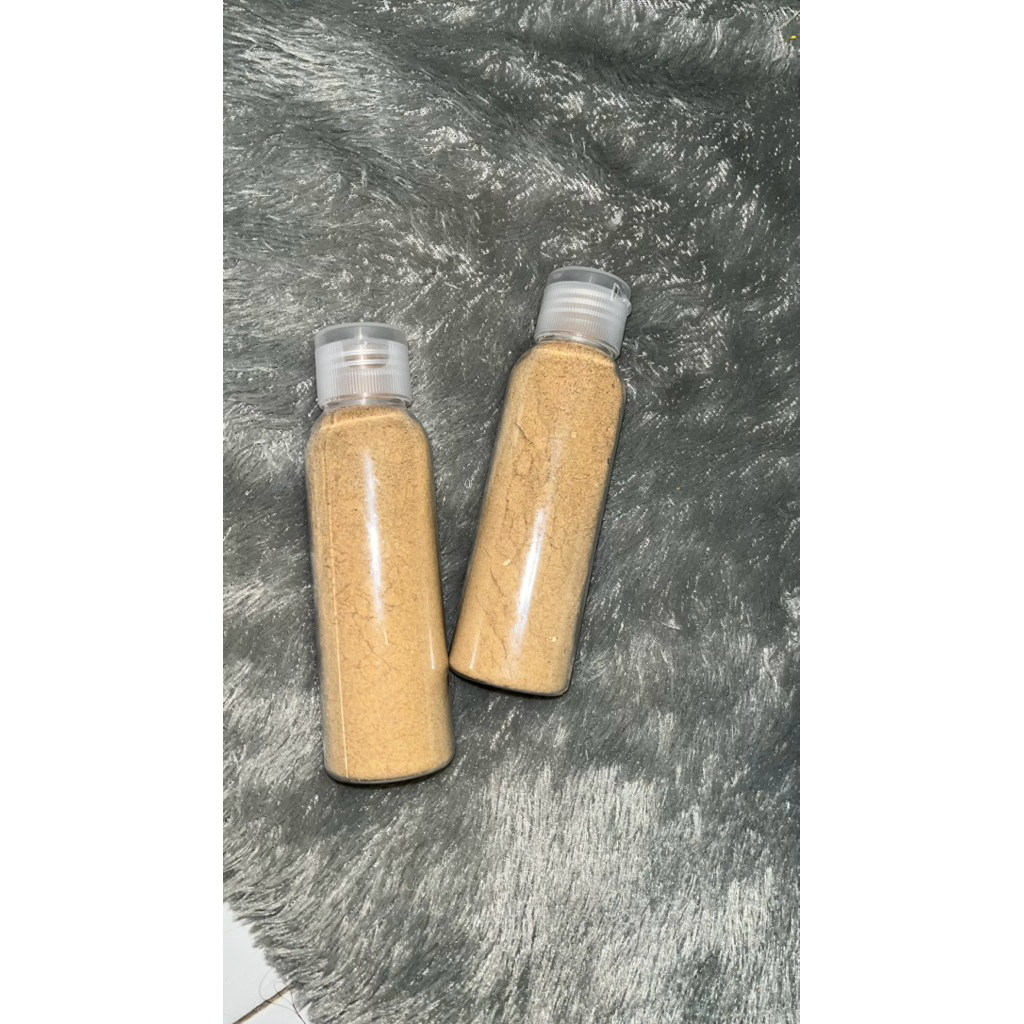 Pakan ikan burayak. Ikan cupang, Guppy, Molly dan anakan ikan kecil