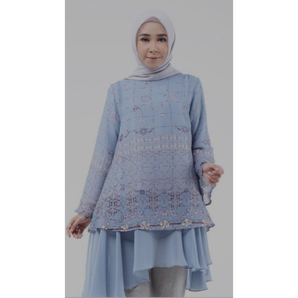 preloved suaso top BLUE size L ria miranda daro