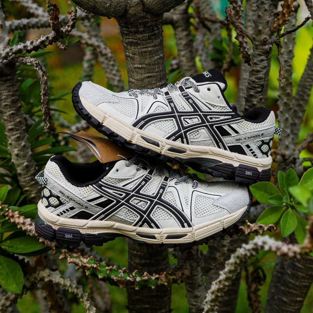 Sepatu Running Gel Kahana 8 White Black