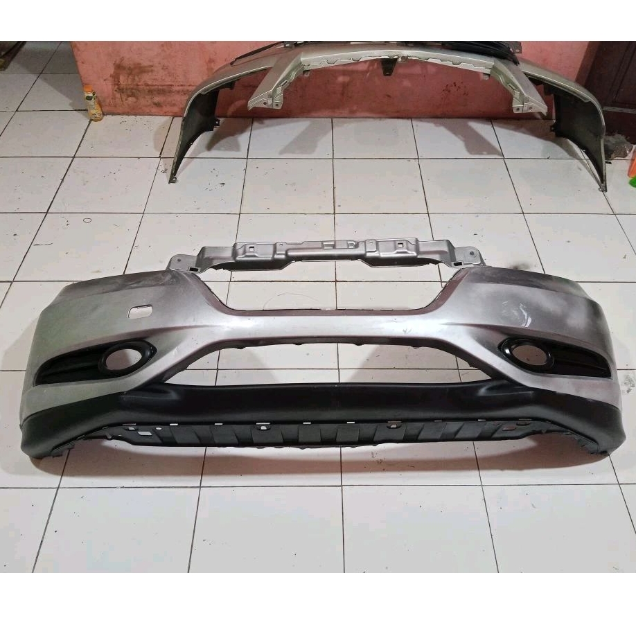 Bemper Depan HRV + Cover Foghlamp 2016-2018 Original