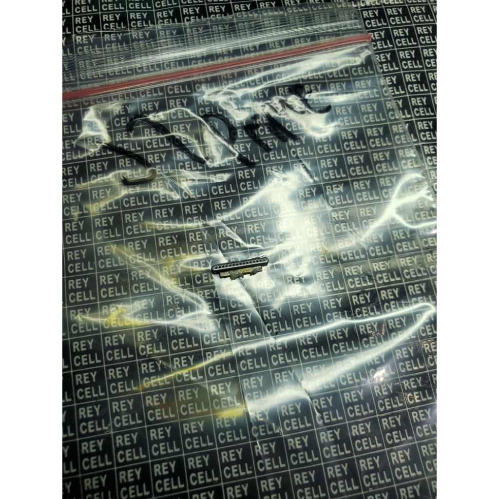 penyaring debu Lcd.samsung J7 prime original copotan Normal