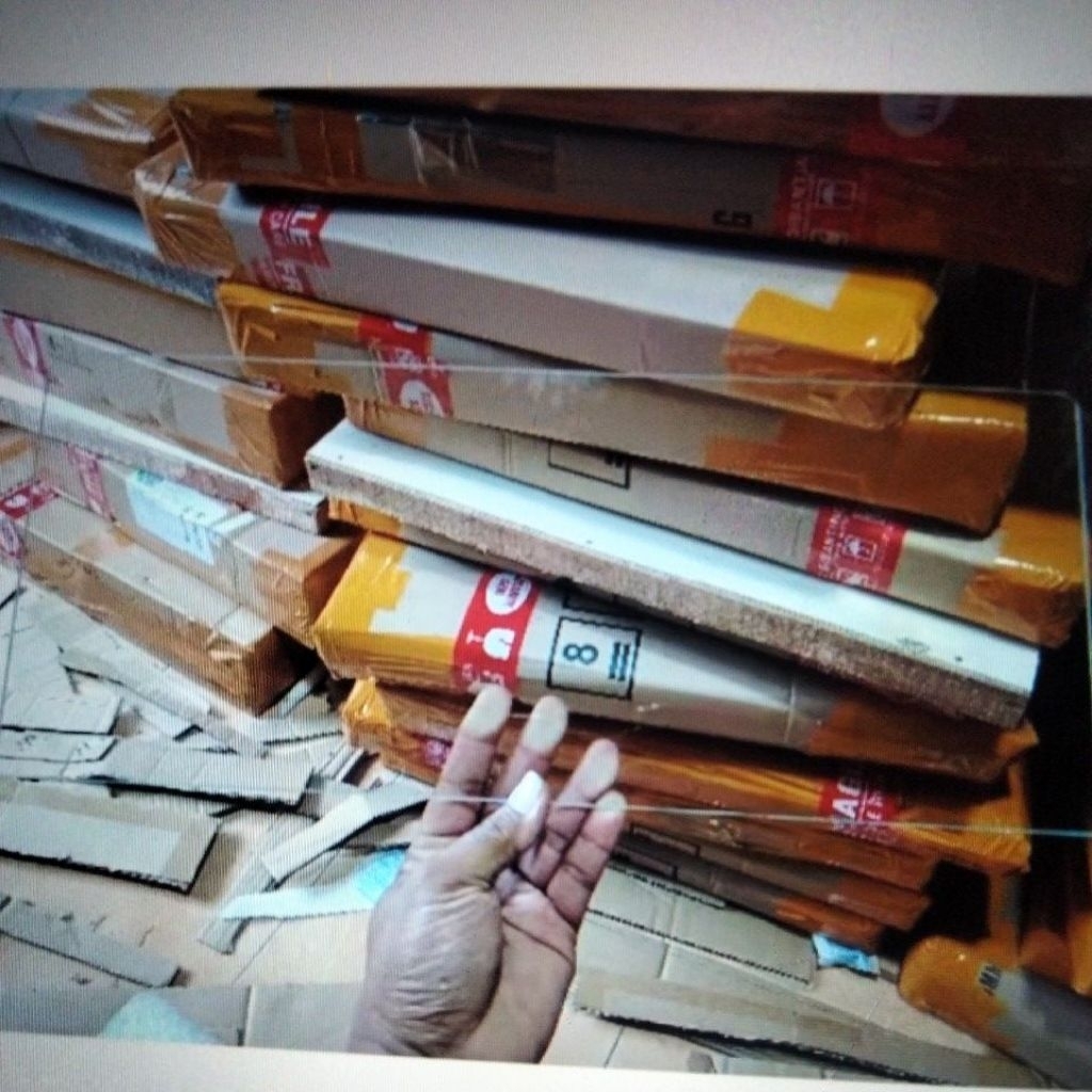 Rak kaca Penutup box sayur kulkas sharp 1 pintu