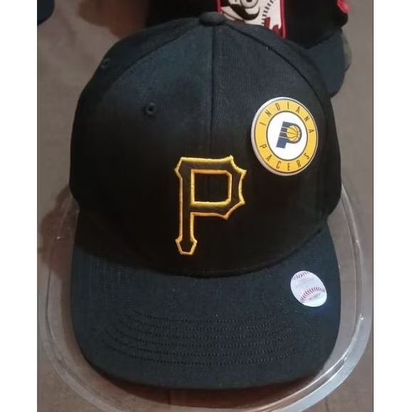 topi capfit PIRATES PITTSBURG MLB.Cap fitted small.official tag mlb.