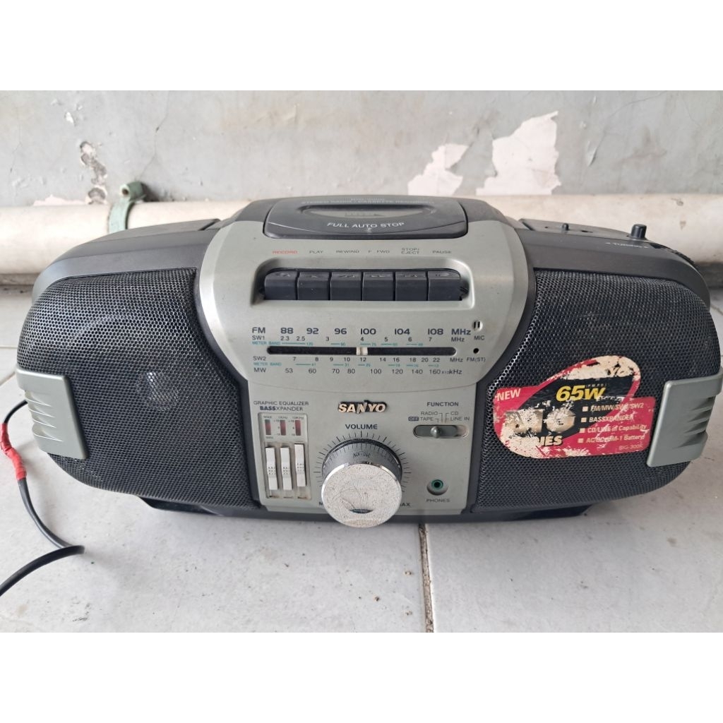 Tape Radio SANYO BIG-300K, Lawas, radio tape OK