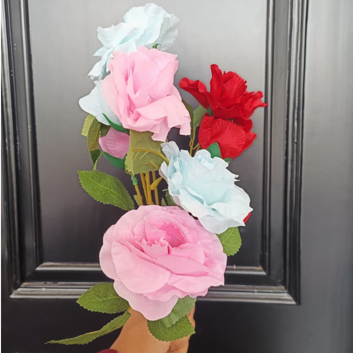 Bunga mawar artificial CABANG 3/Hiasan Kue Wedding MAWAR ARTIFICIAL CABANG 3