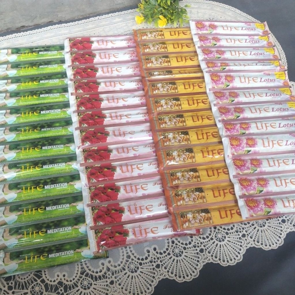 Dupa Renteng mini isi 12 Bks SS dan Life