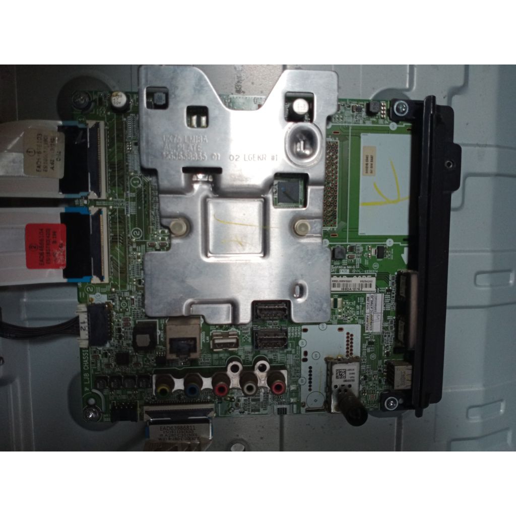 MB tv LED 43 LG smart tv 43UQ75