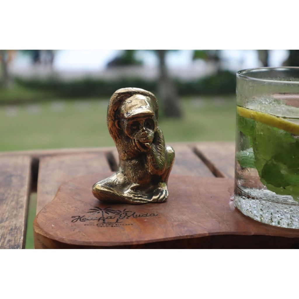 Patung Orang Utan Antik Kuningan Bronze - Orang utan Bronze brass Statue