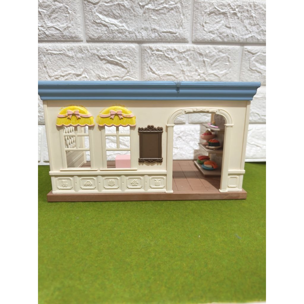sylvanian toy shop