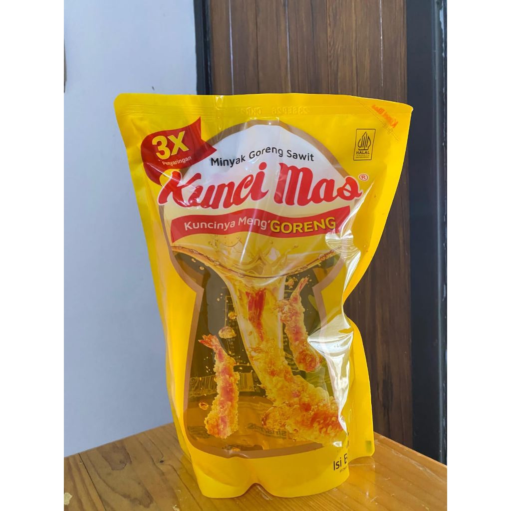 

Minyak Goreng Sawit Kunci Mas 2L