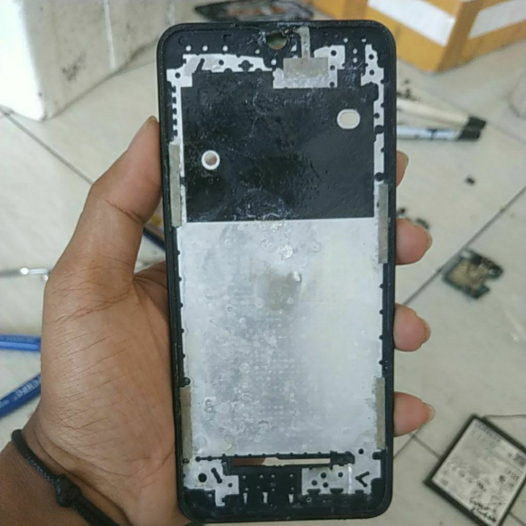 frame bekas Samsung a04 dapat sesuai gambar