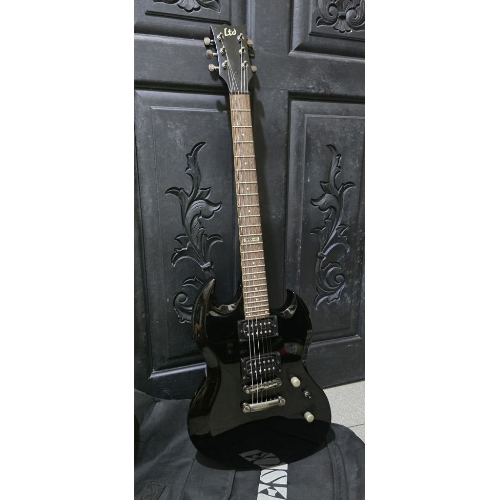 gitar esp ltd viper 10