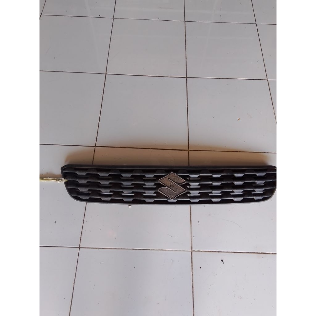 Grill Rambang Suzuki Ertiga 2013/2014