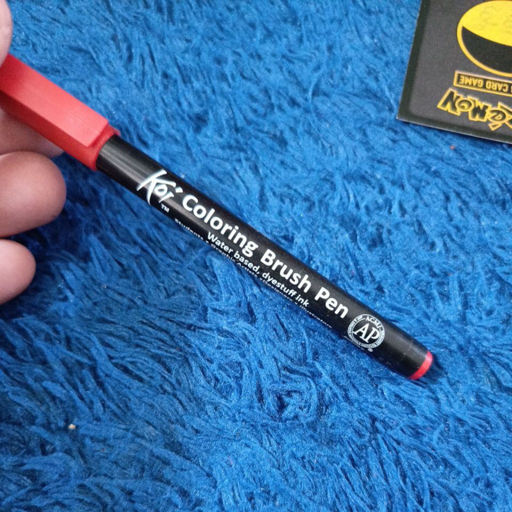 

preloved koi coloring brush pen red merah masih layak pakai