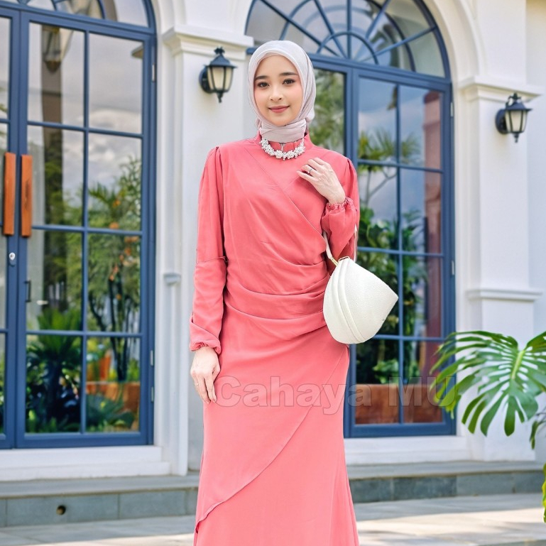 Gamis Kondangan Pesta Mewah Elegan/Dress Melayu Elegan Putih