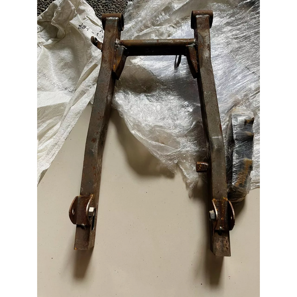 swing arm arem kaze pnp cb begel panjang crom / mentah (arem + karet + stelan Rante)