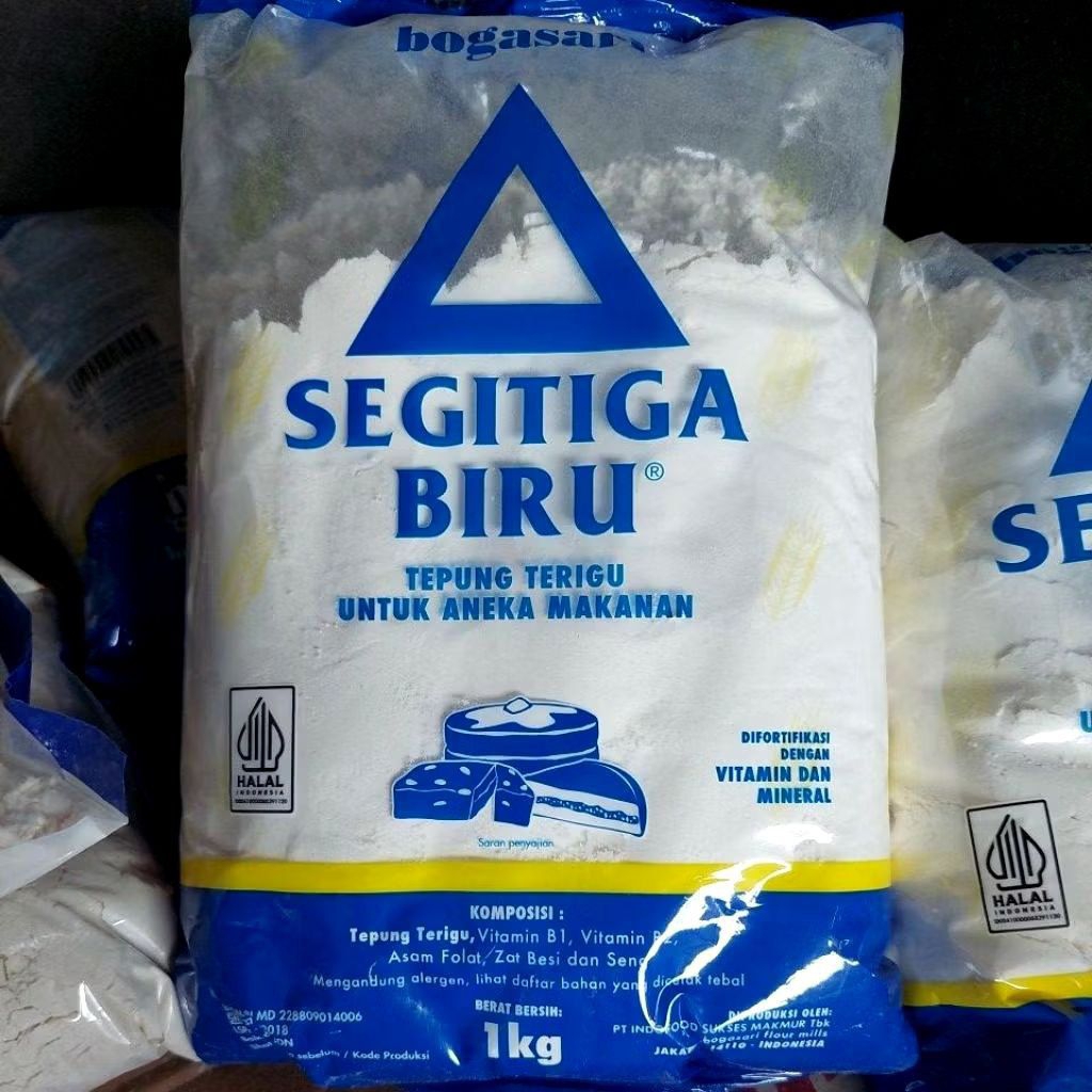 

BOGASARI SEGITIGA BIRU TEPUNG TERIGU UNTUK ANEKA MAKANAN 1Kg