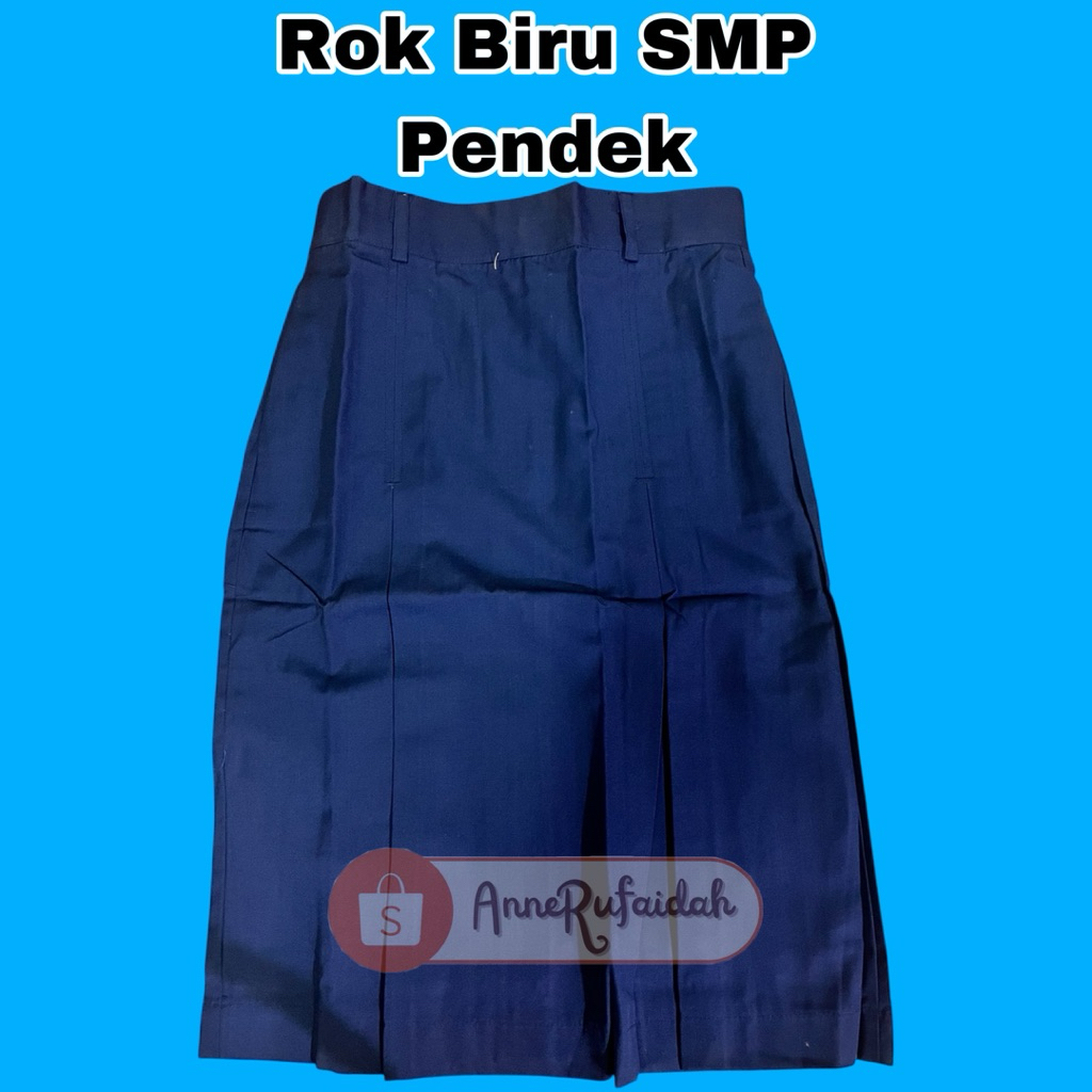 Rok Biru SMP Pendek