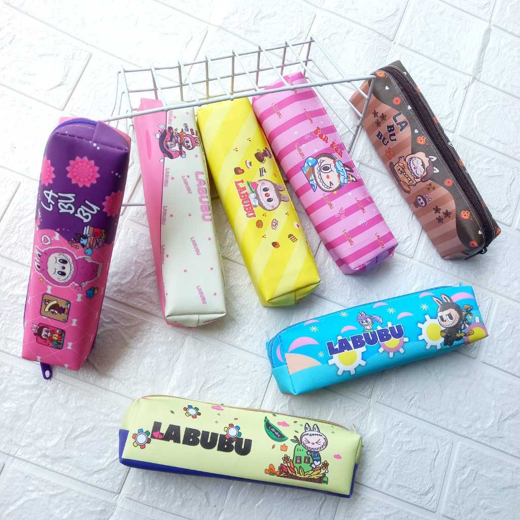 

UNQ Tempat Pensil Karakter LABUBU – Kotak Pensil Mini Zipper Tepak Lucu