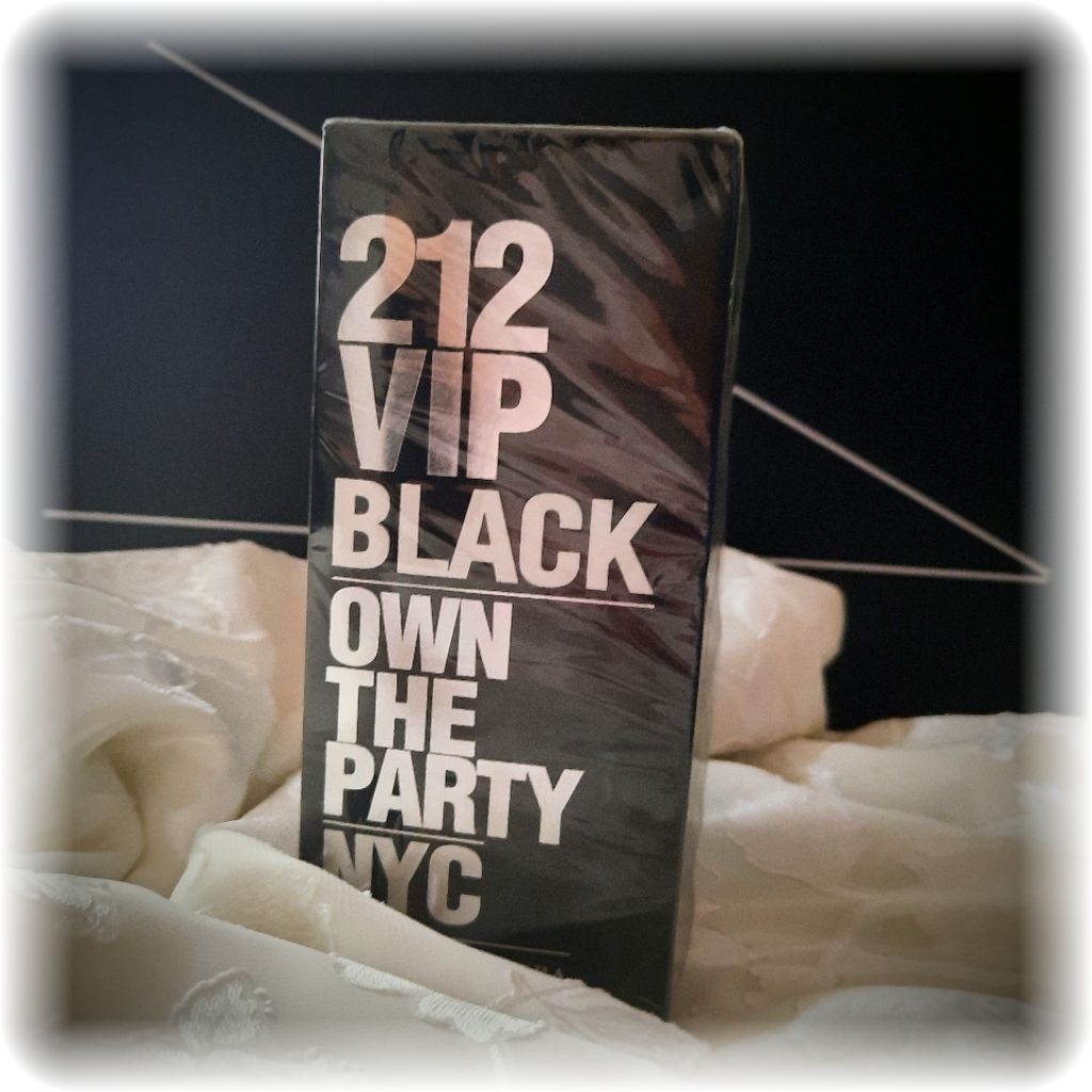 212 VIP Black by Carolina Herrera