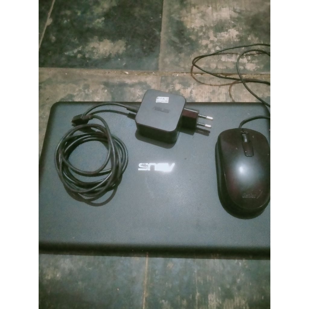 leptop Asus