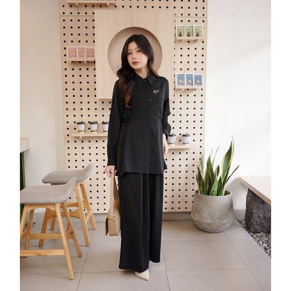 Belvina Set Black Hitam Size UPSIZE by Ederra / Preloved Good Like New Set Kemeja Wanita by Ederra I