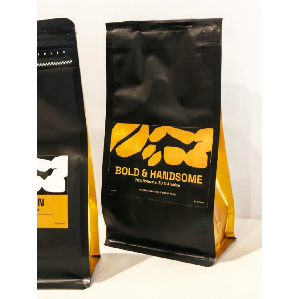 Bold And Handsome 70% Roasted Arabica coffe & 30% Robusta coffee by Swatt