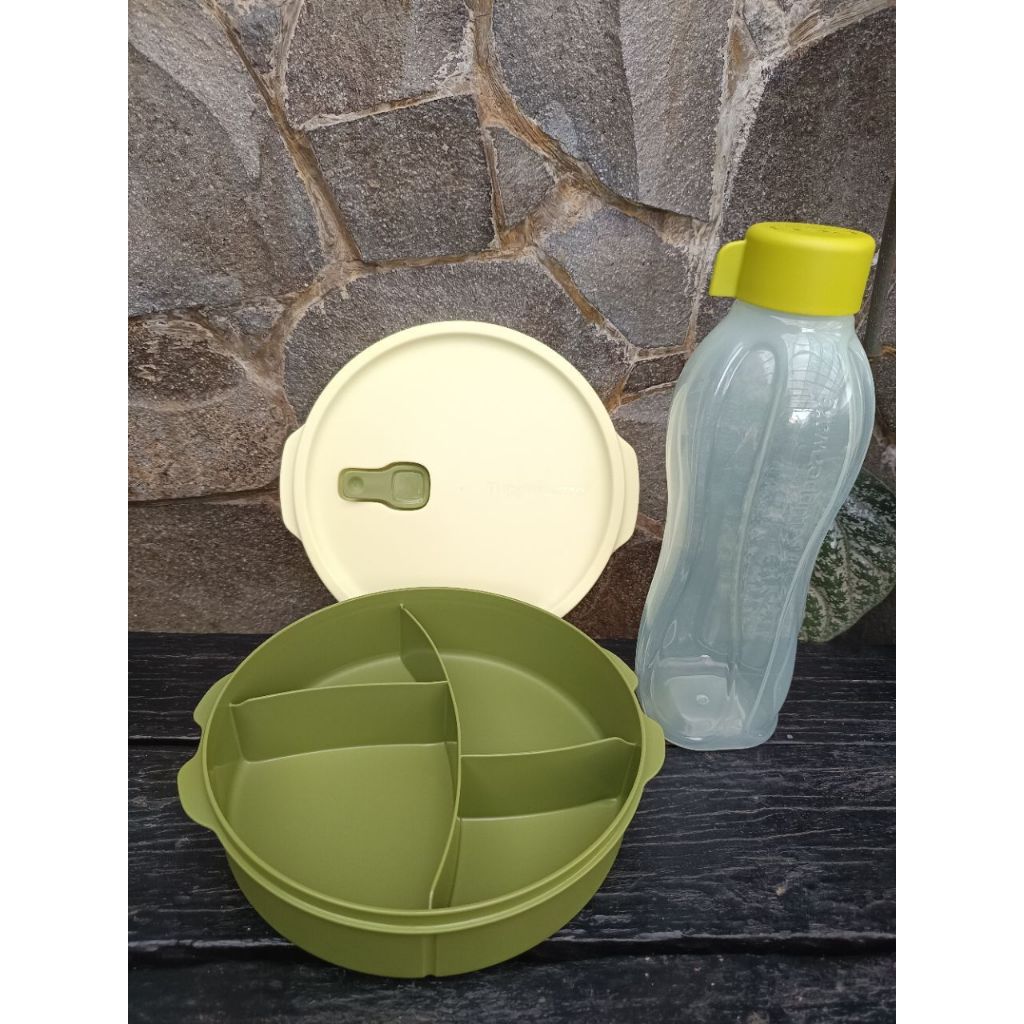 LUNCH BOX BULAT 830ML HIJAU + BOTOL MINUM 1L HIJAU TUPPERWARE
