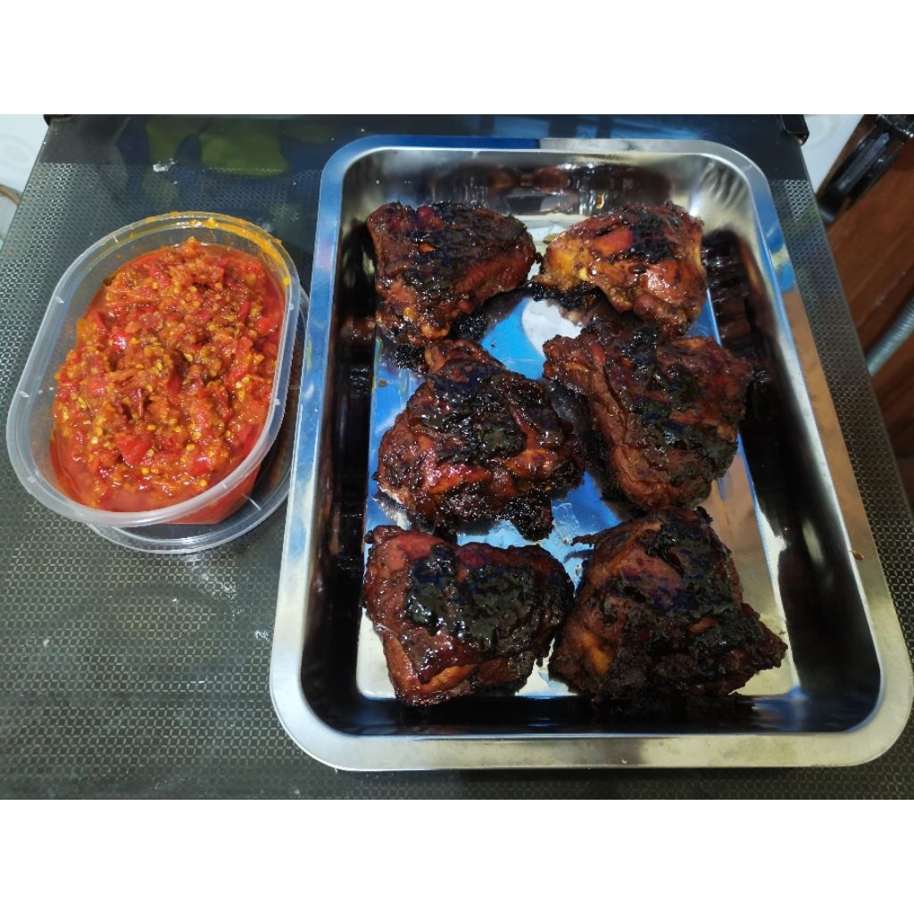 

Ayam Bakar Madu (per potong + sambal)