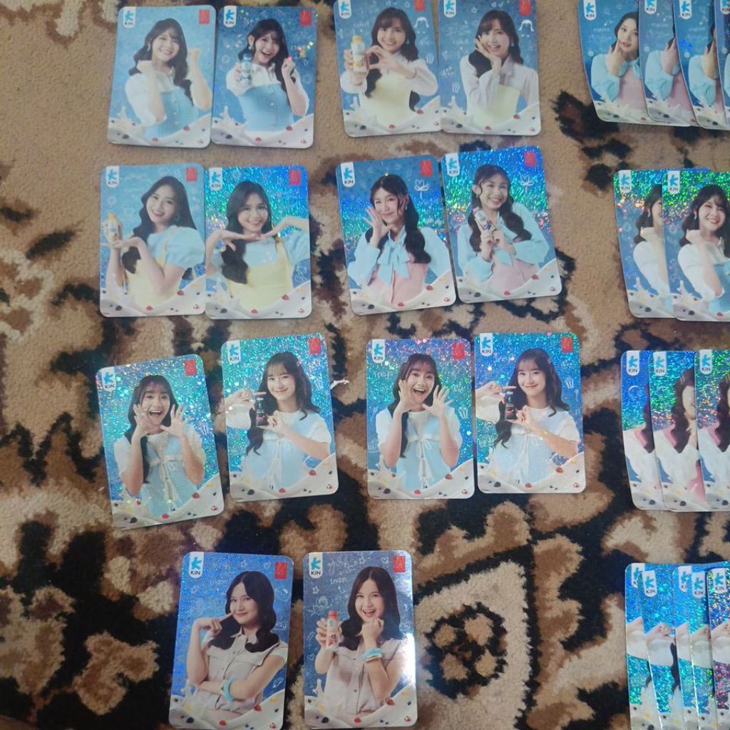 1 SET PC kin yogurt x JKT48 hologram Glitter free stiker official random