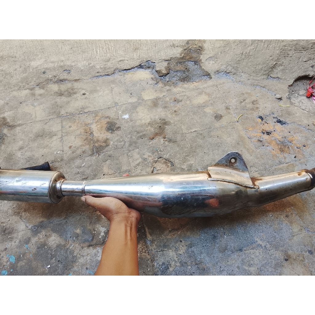 knalpot Yamaha fiz r original copotan