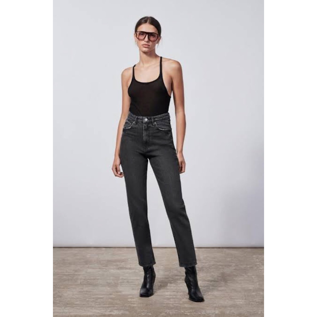PL Zara Mom jeans Black wash denim size 32