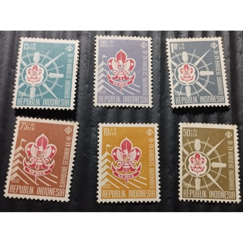 

Prangko Jambore Sedunia Usia 66 Tahun 6 Pcs