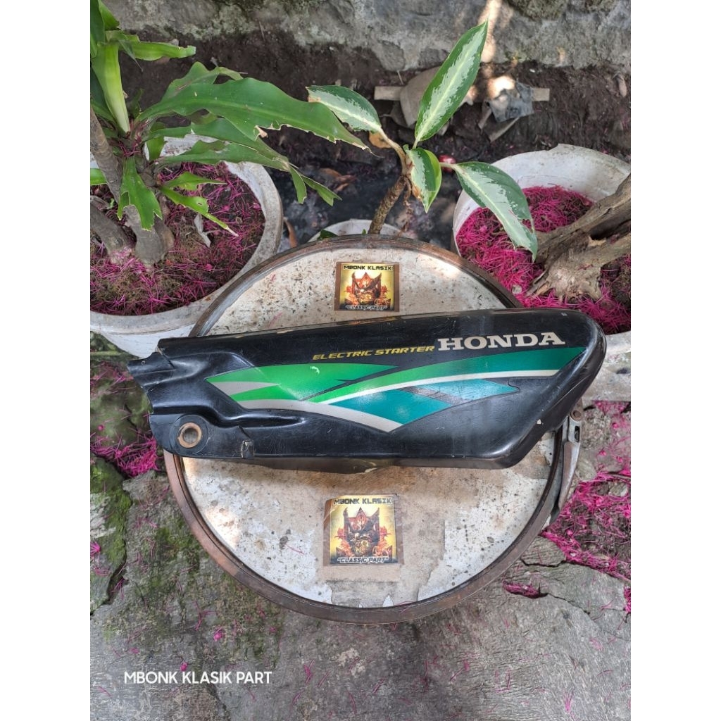 cover tutup aki grand sabit ORIGINAL box aki astrea grand sabit tepong honda grand sabit tutup accu 