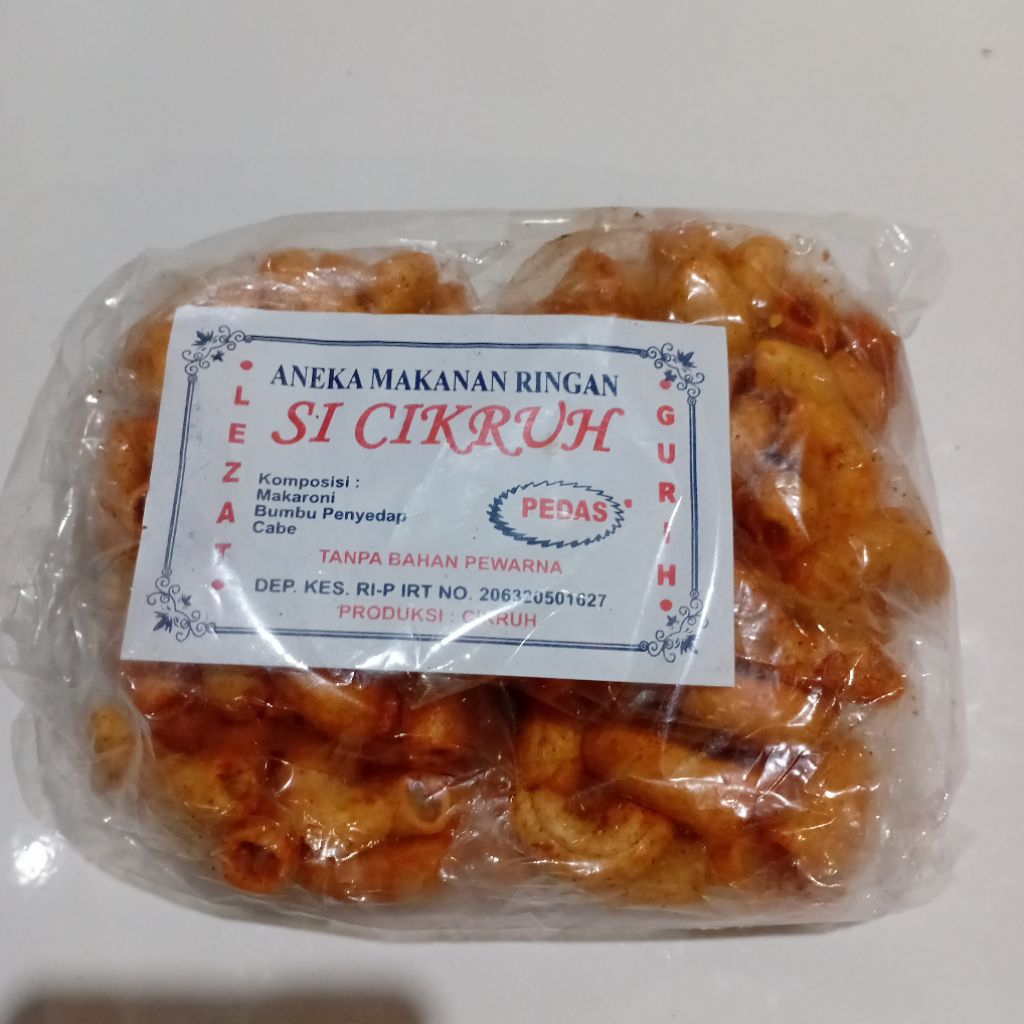

Makanan ringan Cikruh Makroni Mekar Pedas