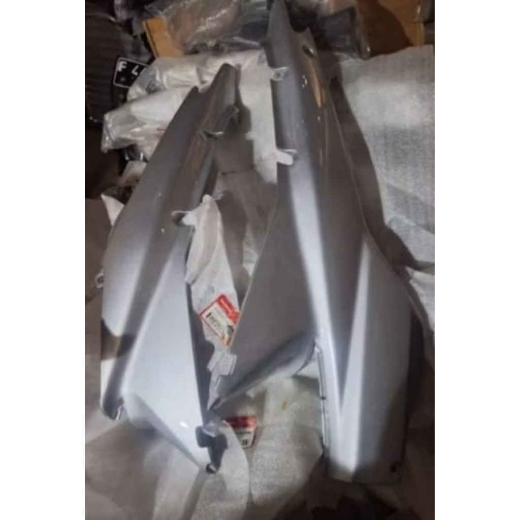 Cover body motor Honda Supra x Lama Supra fit Lama + bok aki Warna SILVER