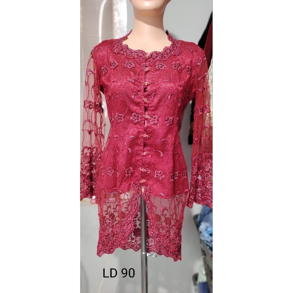 Kebaya jarik